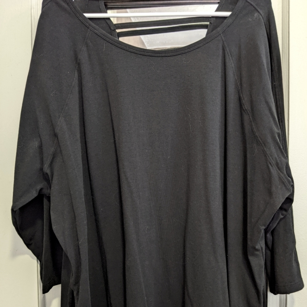 Rainbow Curves athletic top
